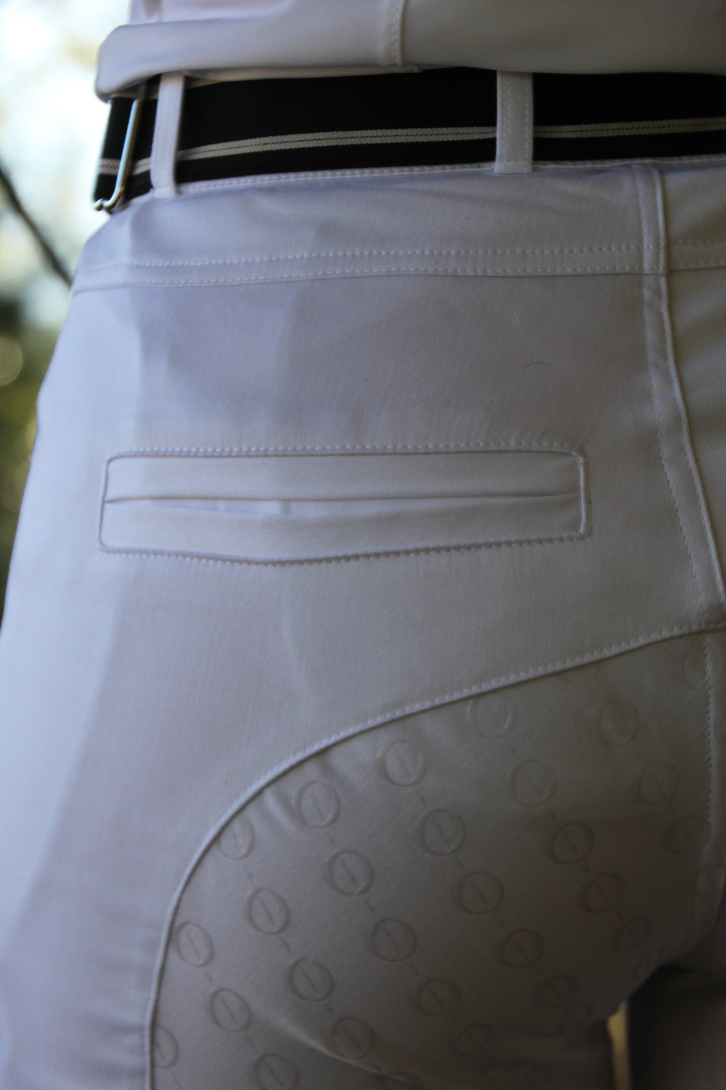 CLEARANCE SALE - Pro Form-Fitting Breeches in Crisp White