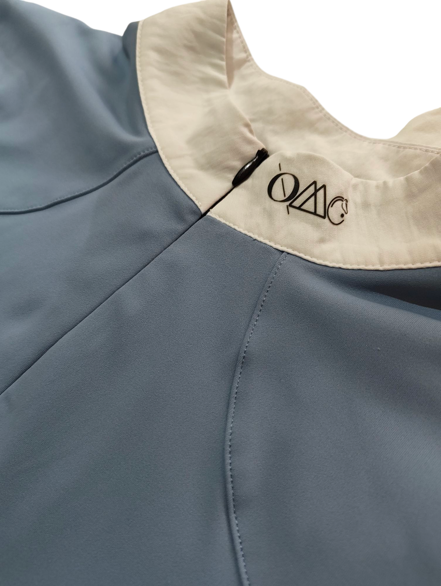 The Champion Top with Back Protector